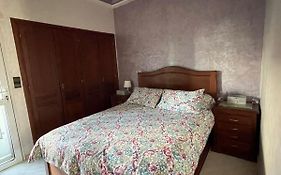 Cozy Corner Getaway, Fez 4Th Floor